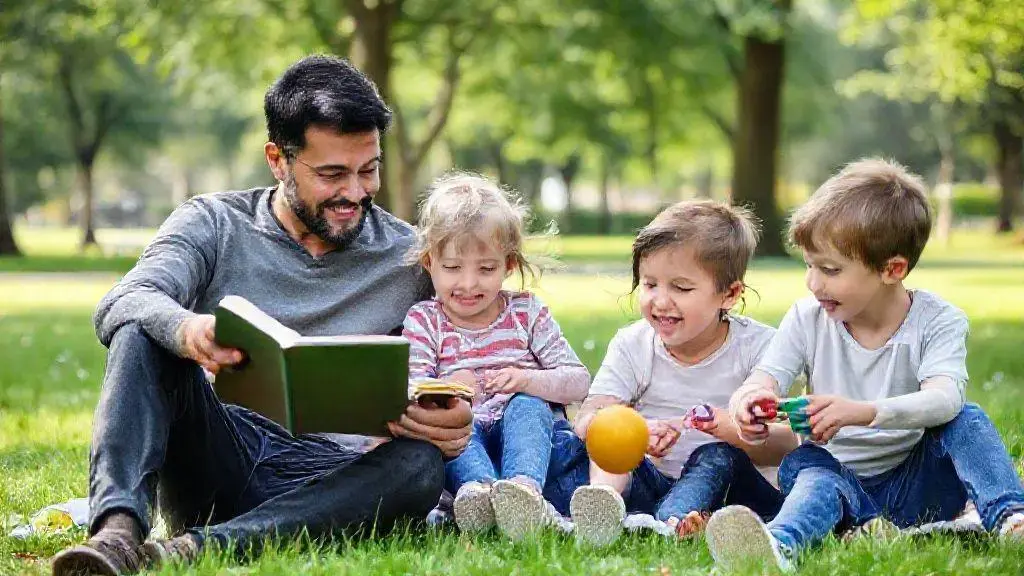 Balancing career advancement with family time: find harmony